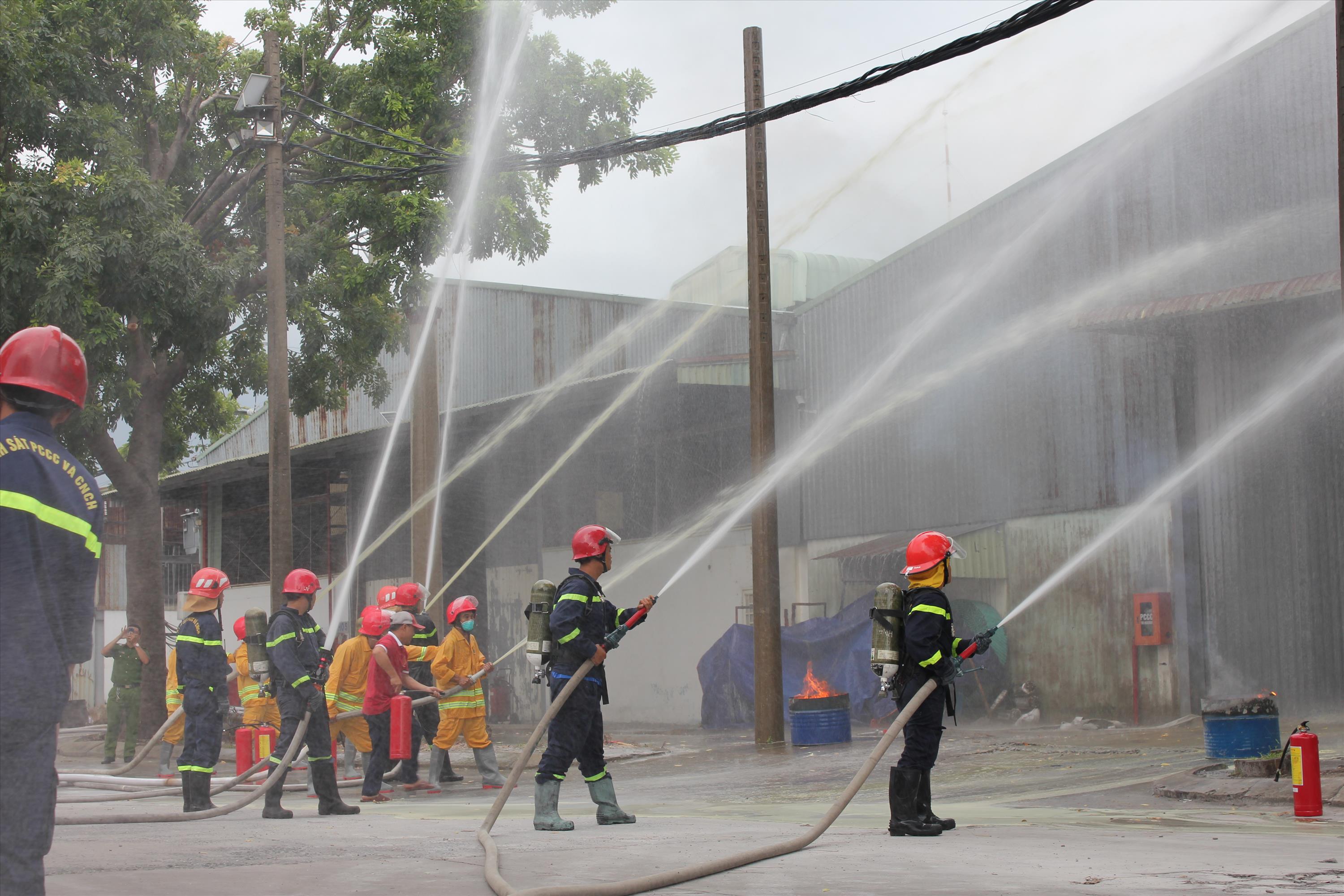CÔNG TY CỔ PHẦN ĐẦU TƯ MỸ NGA TỔ CHỨC THỰC TẬP PHƯƠNG ÁN CHỮA CHÁY VÀ CỨU NẠN, CỨU HỘ NĂM 2026